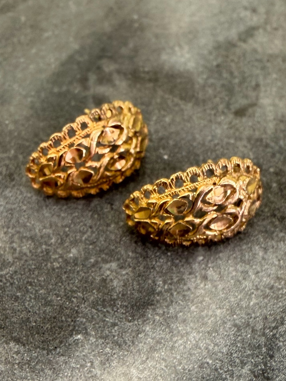 Vintage Gold Sterling Filigree Teardrop Post 
 Earrings
